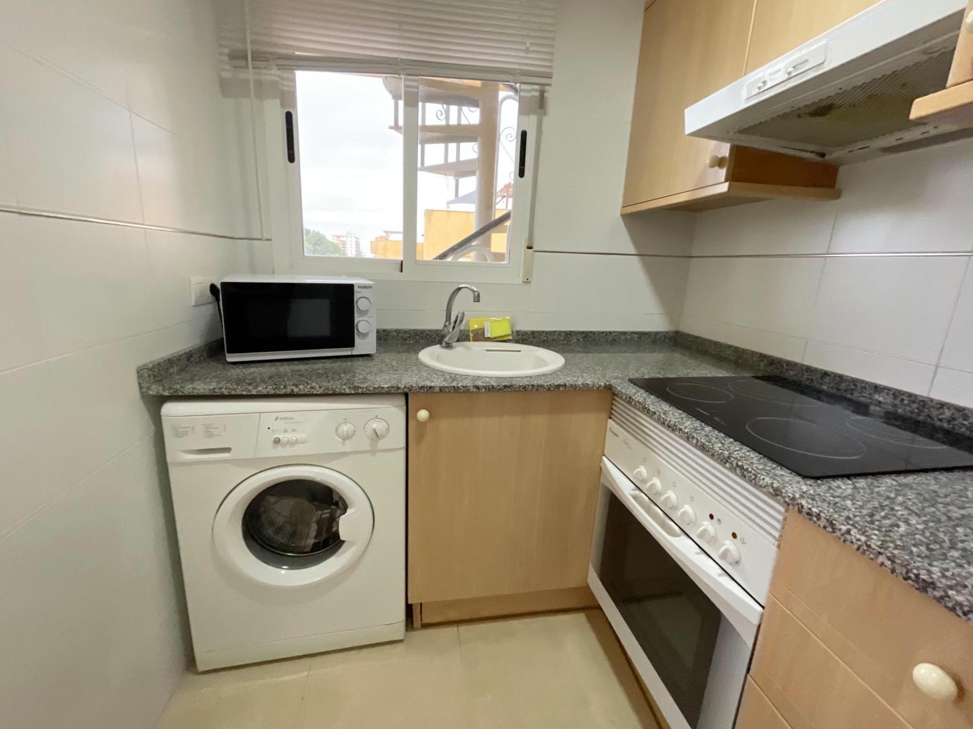 Almendros 3000 Apartment *